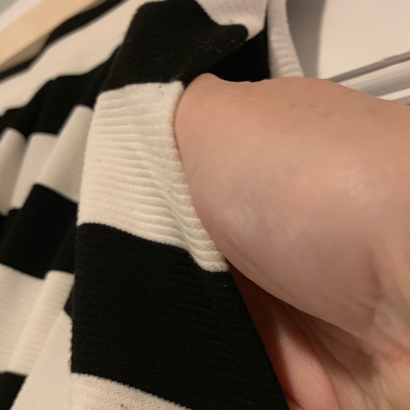 Myrtlewood black and white horizontal stripe skirt - Picture 4 of 4